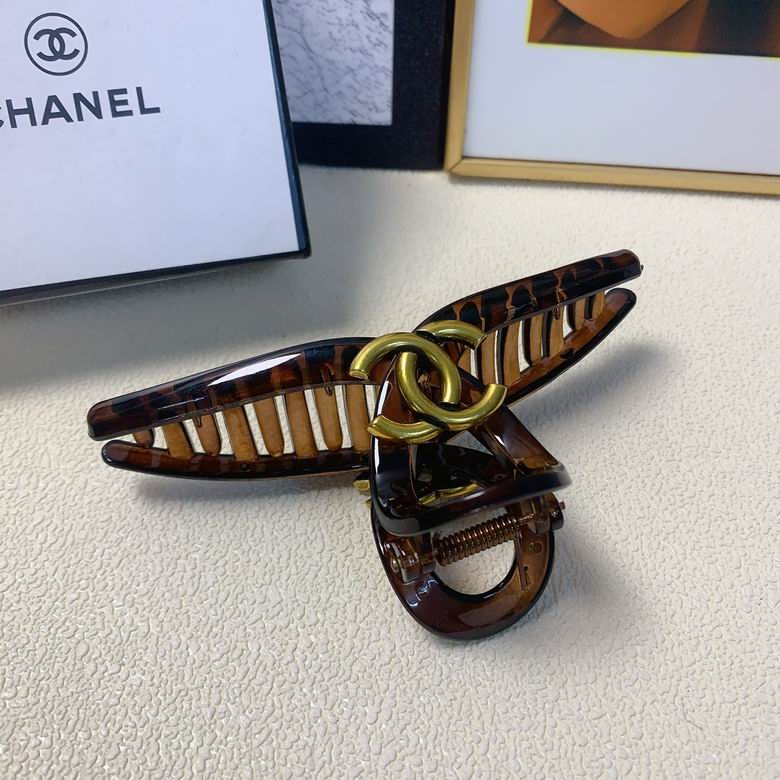 Chanel Hair Grab Clip  (6)
